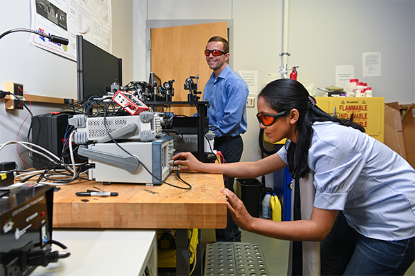 Man and woman working in lab 