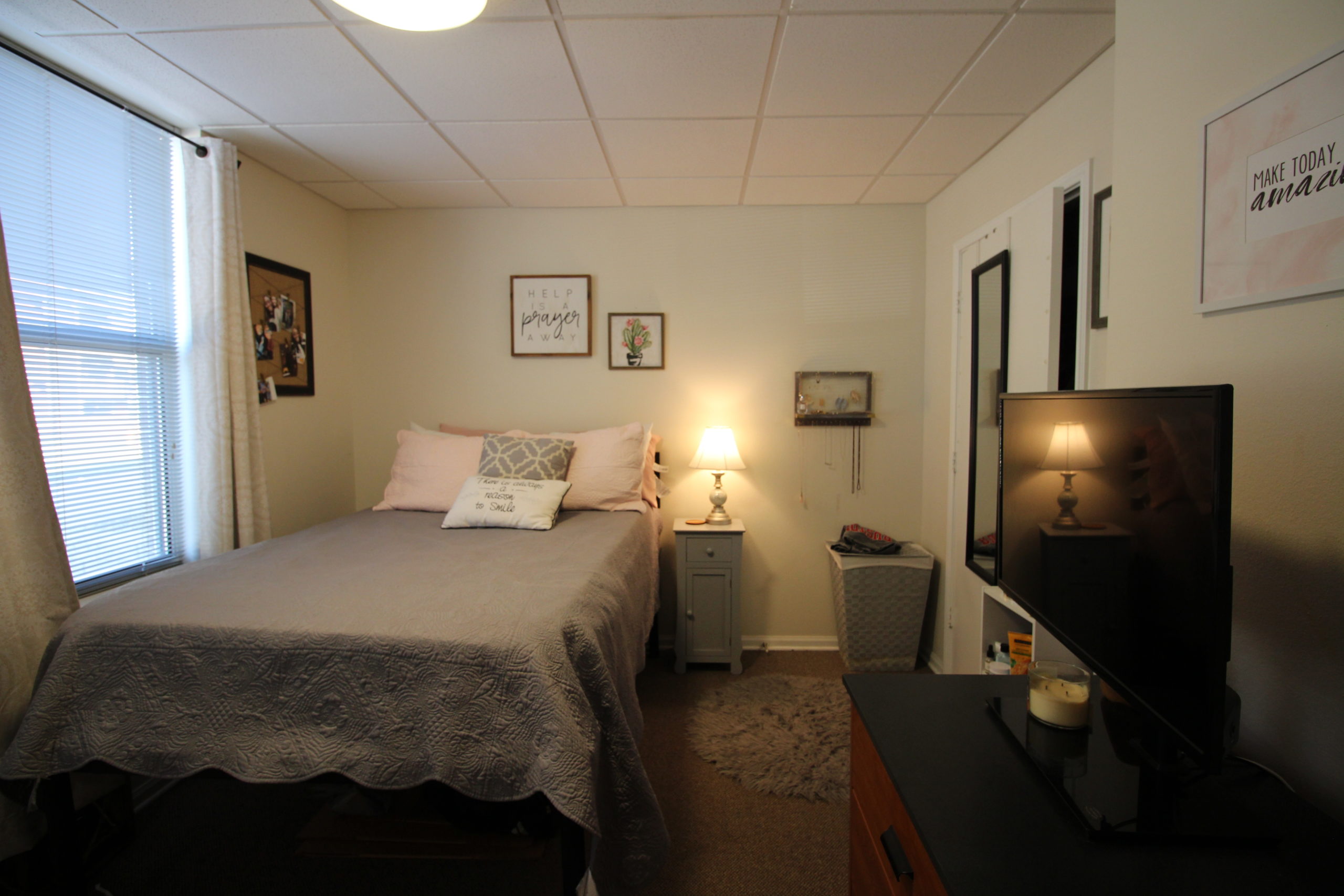A bedroom in Park Place.