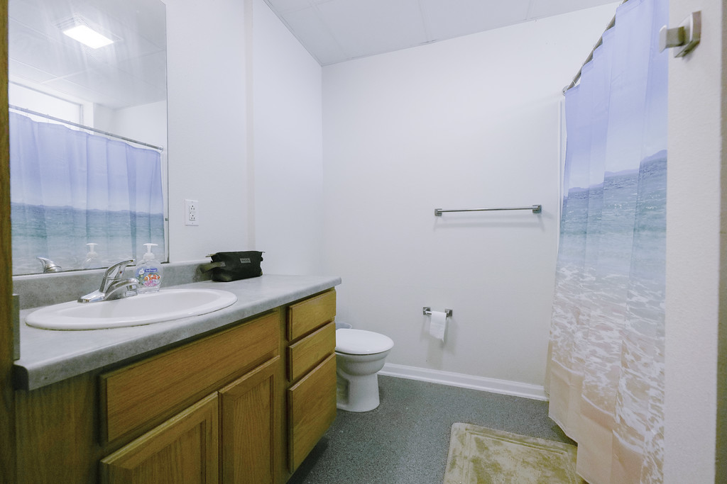 A bathroom in Park Place