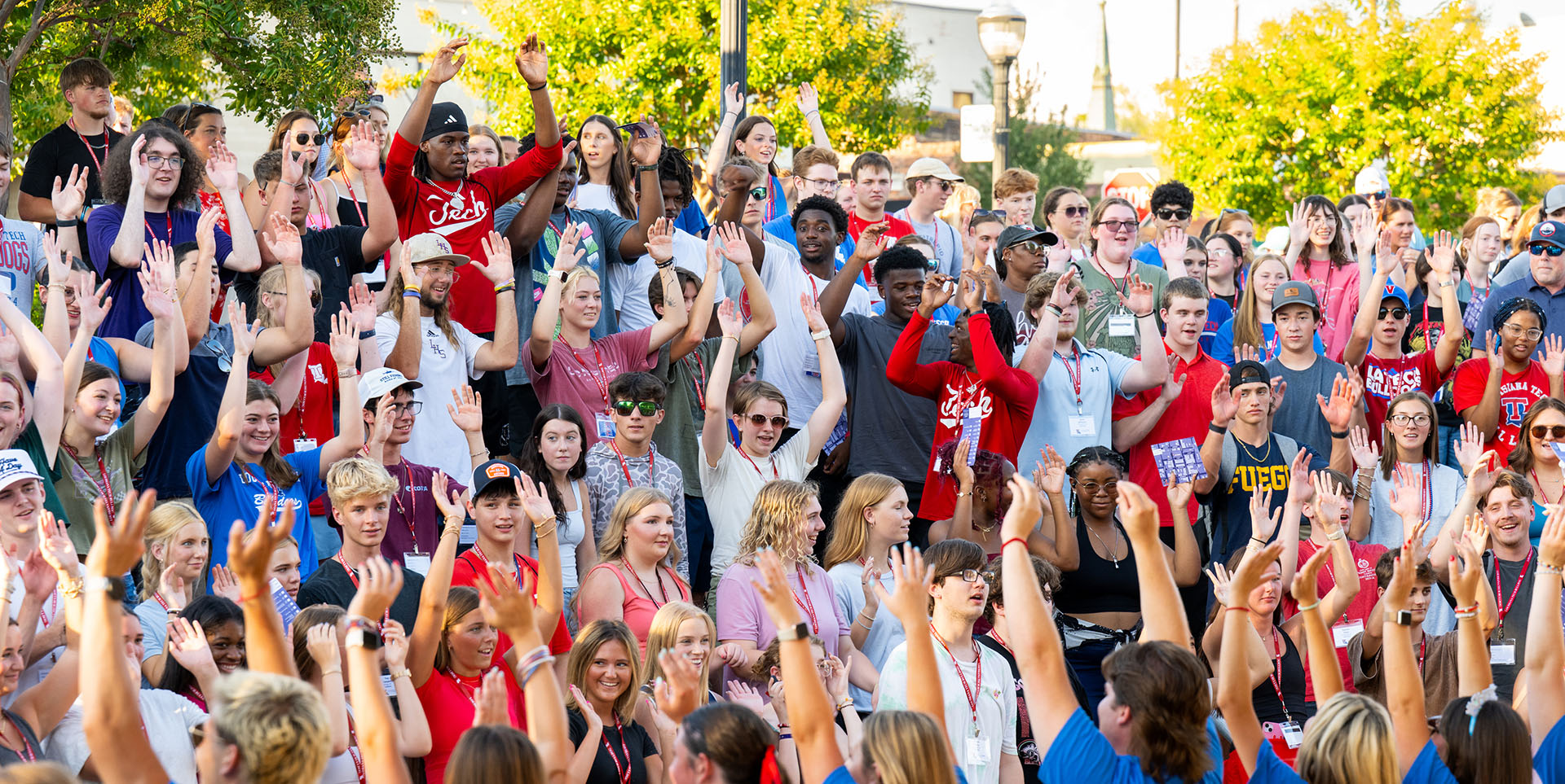 Students in Railroad Park for Orientation
