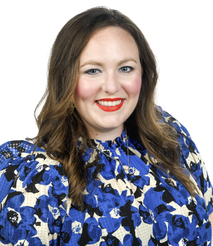 Headshot of Leslie Brister Carpenter on a white background