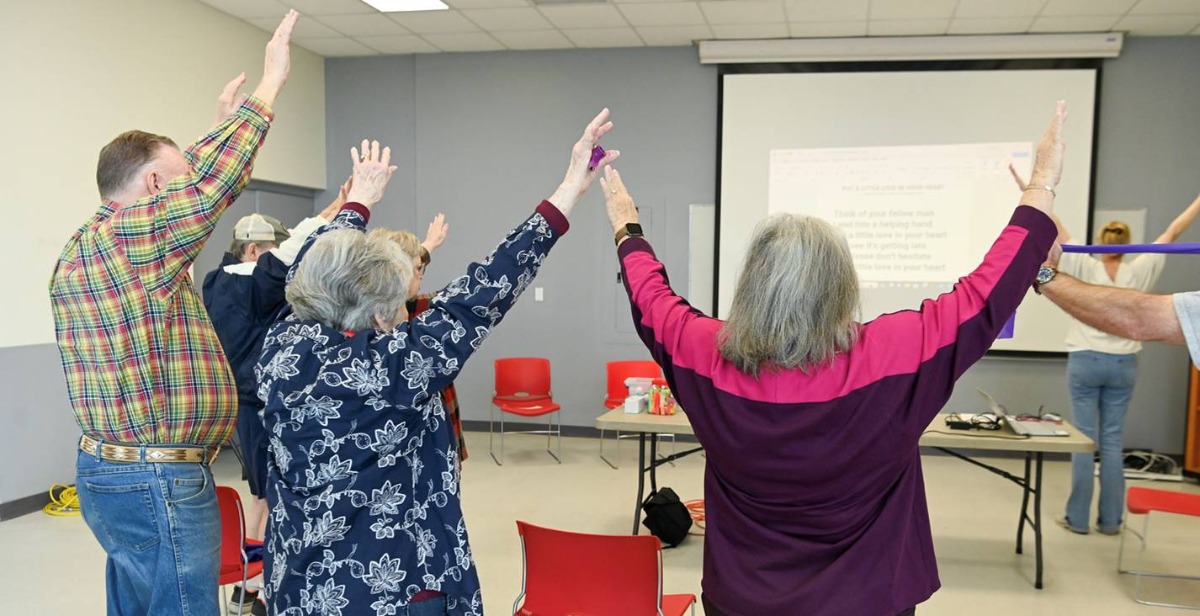 A class at Louisiana Tech's Parkinson Resource Center
