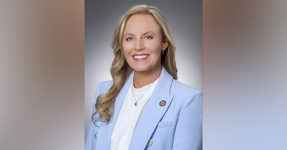 Misti Cordell headshot